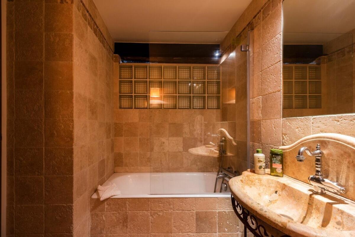 Charming Apartment - Marais Quarter - 6P - 2Bdr - Center Of Paris Exterior foto
